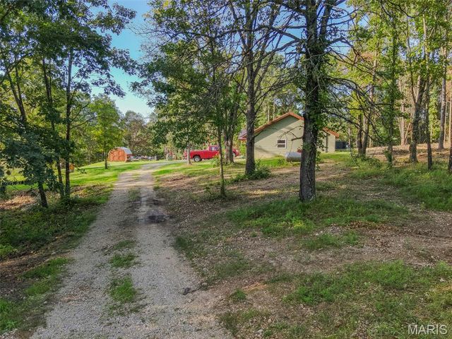 2887 County Road 5620, Willow Springs, MO 65789