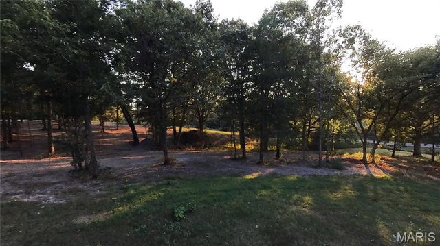 2887 County Road 5620, Willow Springs, MO 65789