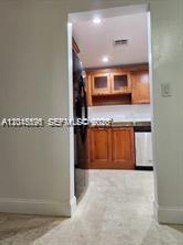 780 NE 69th St 1810, Miami, FL 33138