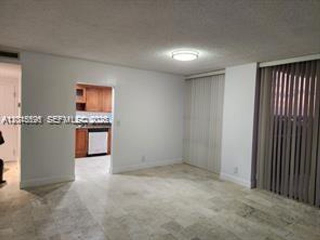 780 NE 69th St 1810, Miami, FL 33138