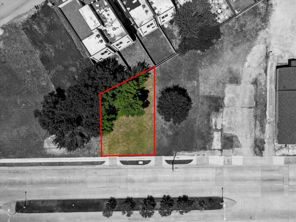 3131 Cedar Crest Boulevard, Dallas, TX 75203