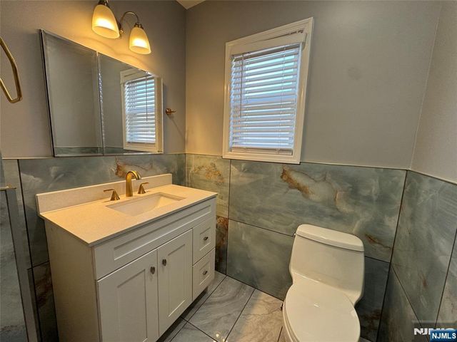 243 Hamilton Place 2, Hackensack, NJ 07601