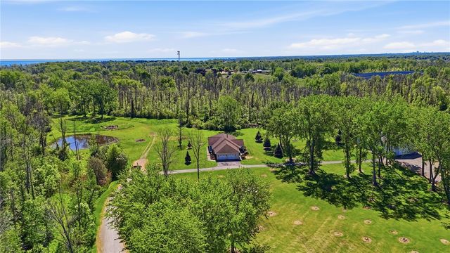 164 Payne Beach Road, Greece, NY 14468