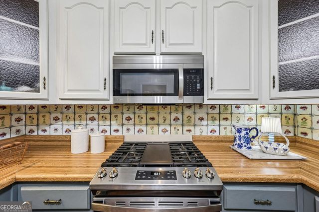 12160 Arnold Mill Road, Roswell, GA 30075