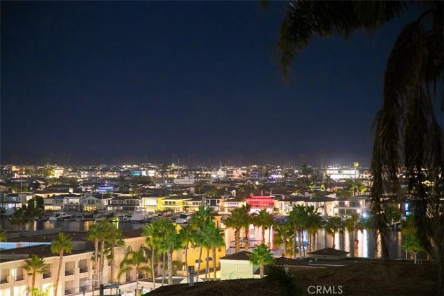1210 Kings Rd, Newport Beach, CA 92663