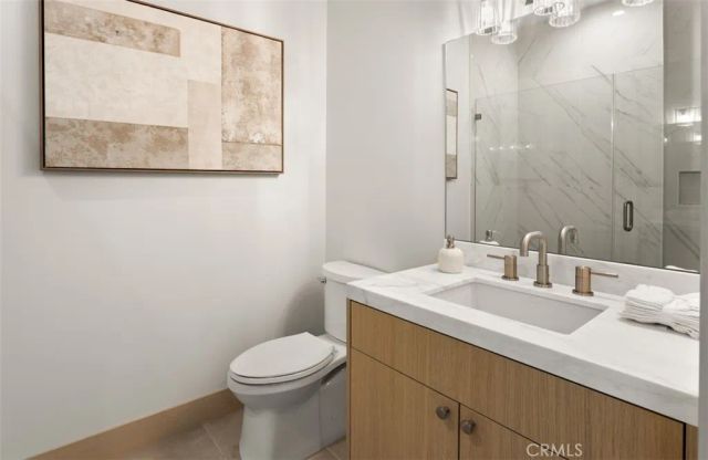 1210 Kings Rd, Newport Beach, CA 92663