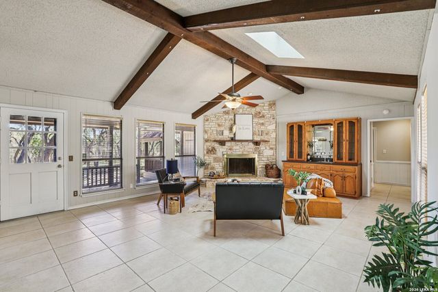 11810 Thoroughbred, San Antonio, TX 78253