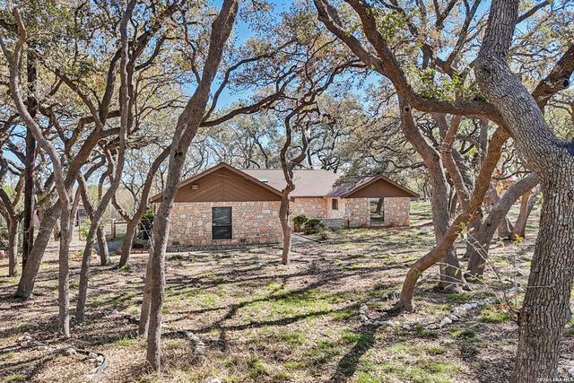 11810 Thoroughbred, San Antonio, TX 78253
