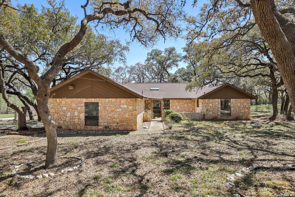 11810 Thoroughbred, San Antonio, TX 78253