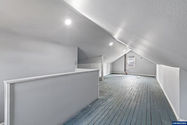 1235 Vista Av SE, Salem, OR 97302