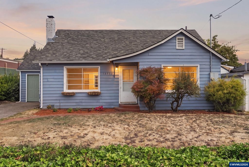1235 Vista Av SE, Salem, OR 97302