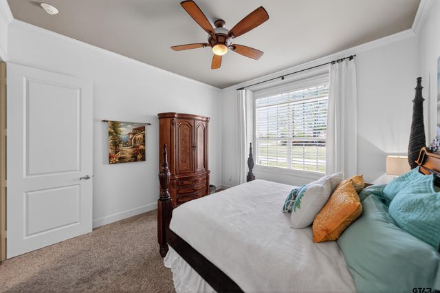 16801 Stallion Shores CT, Lindale, TX 75771