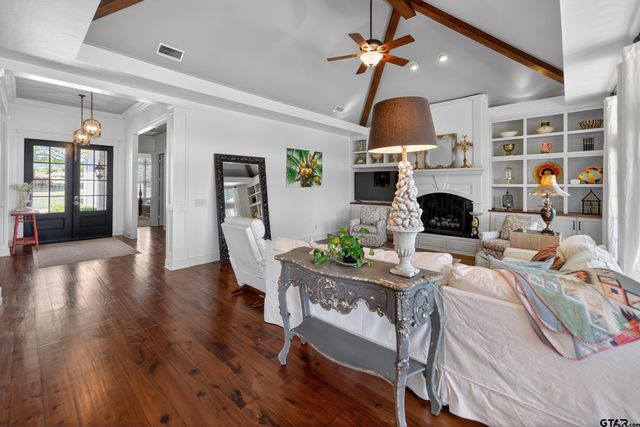 16801 Stallion Shores CT, Lindale, TX 75771