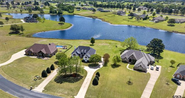 16801 Stallion Shores CT, Lindale, TX 75771