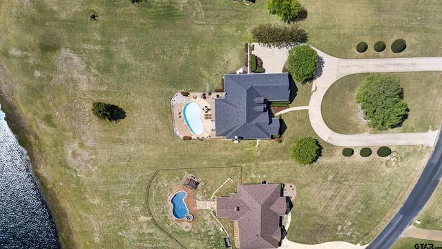 16801 Stallion Shores CT, Lindale, TX 75771