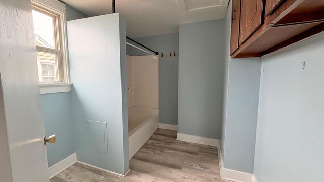 2011 Madison STREET, Manitowoc, WI 54220