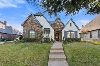 2202 Stonebridge Lane, Mansfield, TX 76063
