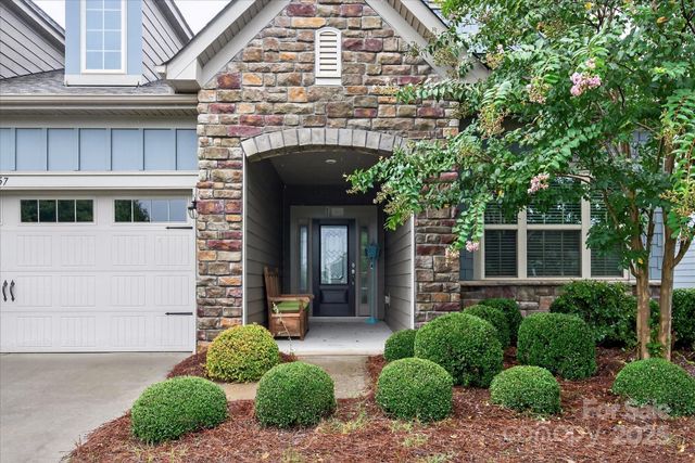 4057 Channel Islands Way, Lancaster, SC 29720