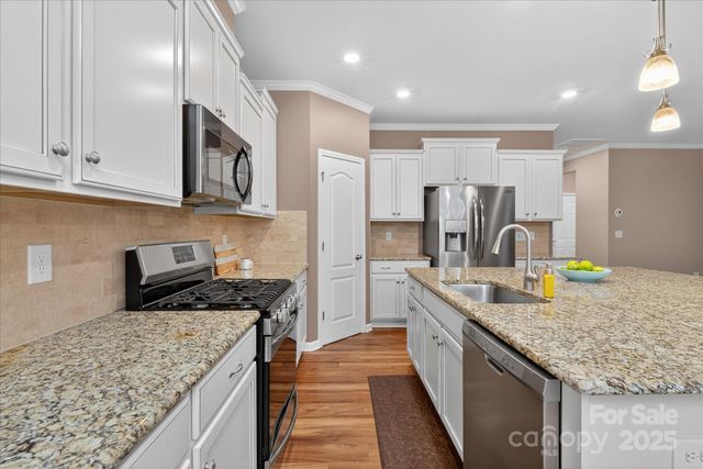 4057 Channel Islands Way, Lancaster, SC 29720