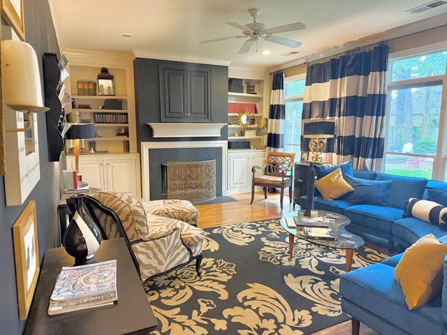 10751 WHISPER SAGE DR, Collierville, TN 38017