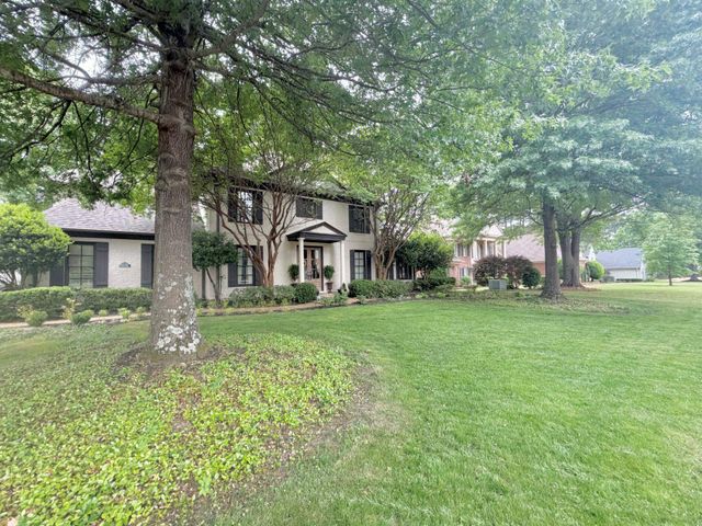 10751 WHISPER SAGE DR, Collierville, TN 38017