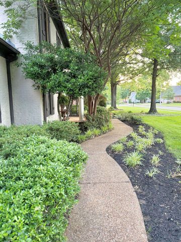 10751 WHISPER SAGE DR, Collierville, TN 38017