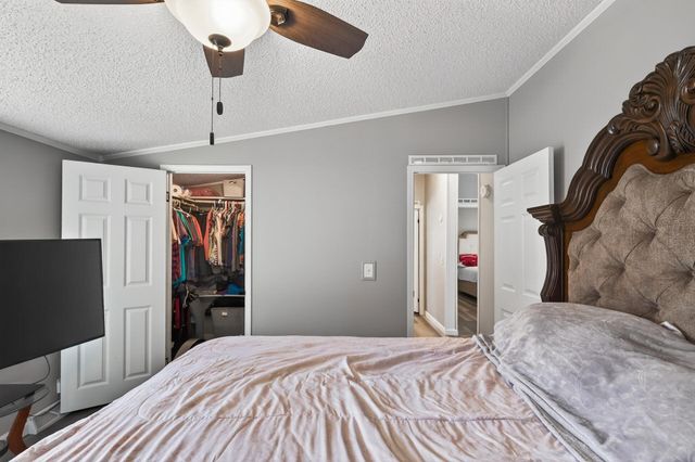 2695 Alissa Lane, Maplewood, MN 55119