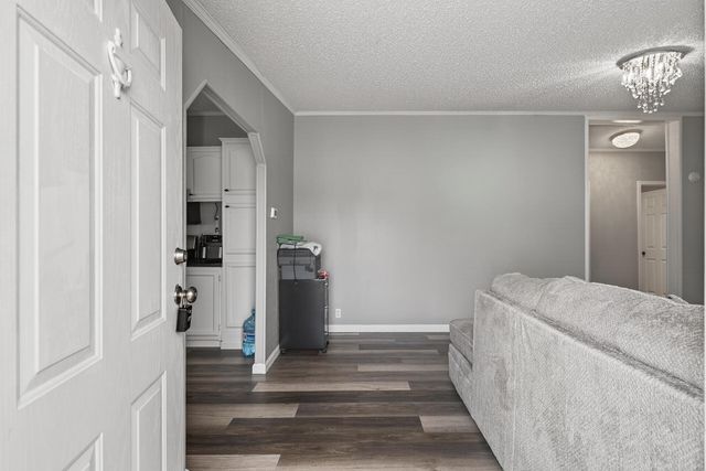 2695 Alissa Lane, Maplewood, MN 55119