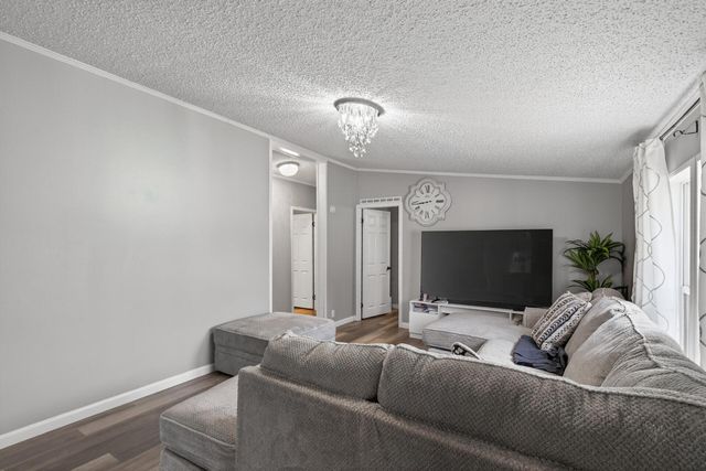 2695 Alissa Lane, Maplewood, MN 55119