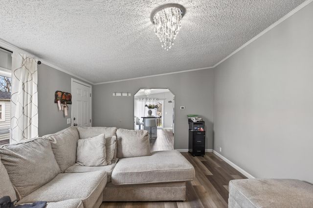 2695 Alissa Lane, Maplewood, MN 55119