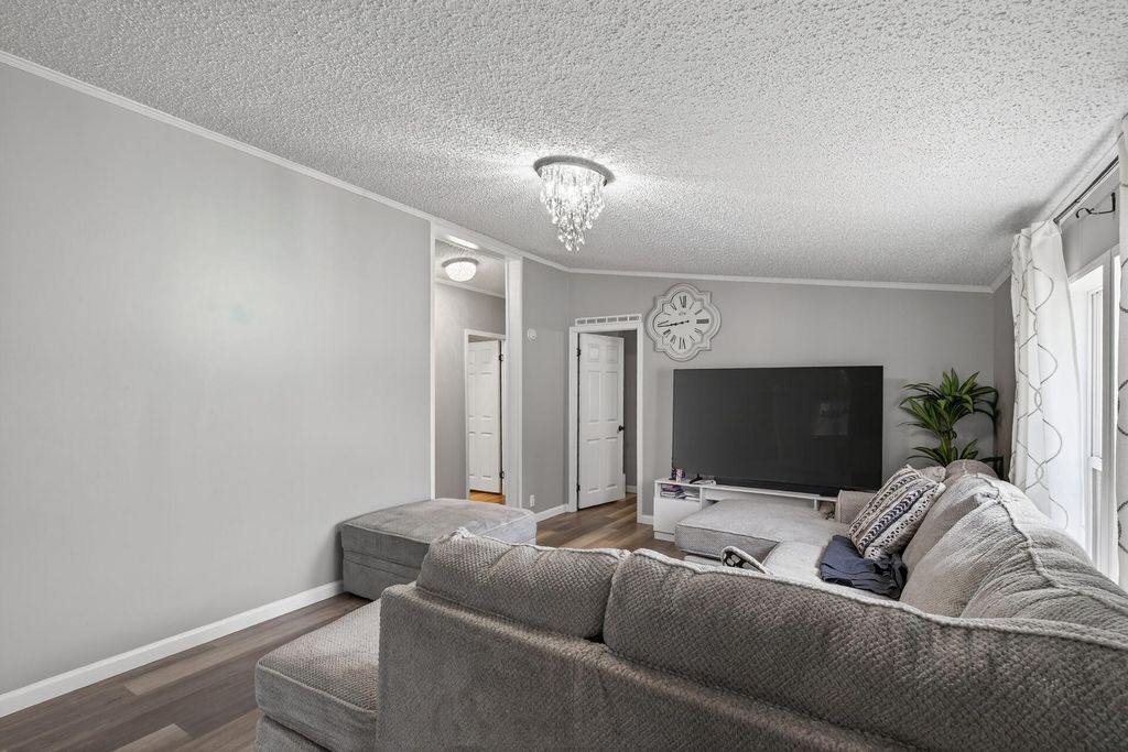 2695 Alissa Lane, Maplewood, MN 55119 — photo 4