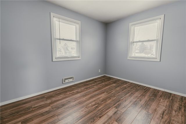 143 Sandalwood Drive, Greece, NY 14616