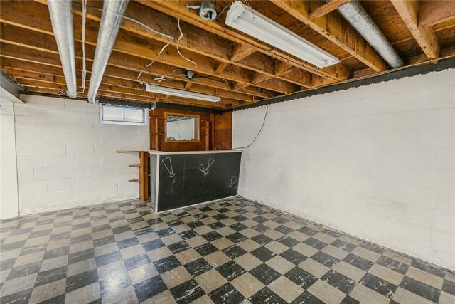 143 Sandalwood Drive, Greece, NY 14616