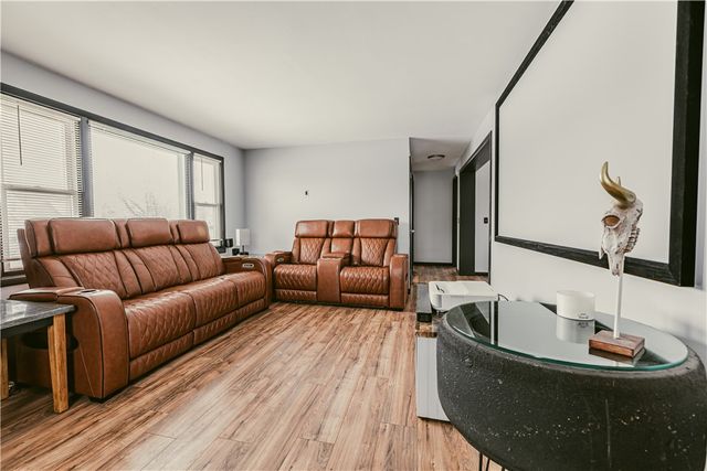 143 Sandalwood Drive, Greece, NY 14616