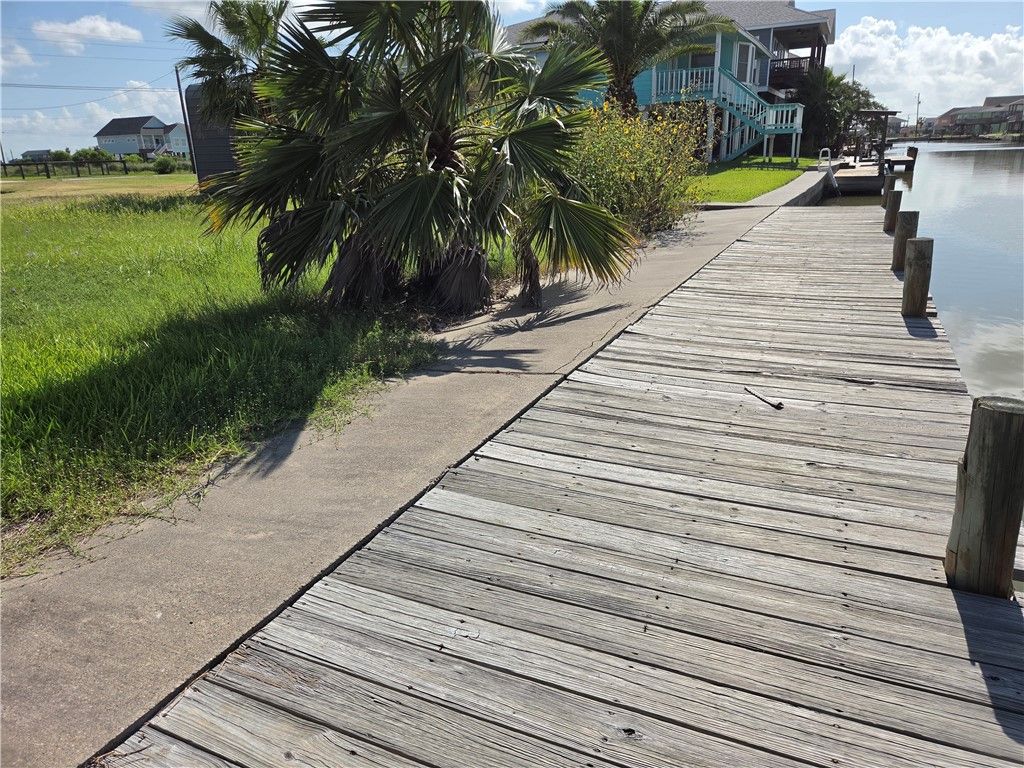 175 Sailfish Dr, Rockport, TX 78382 — photo 3