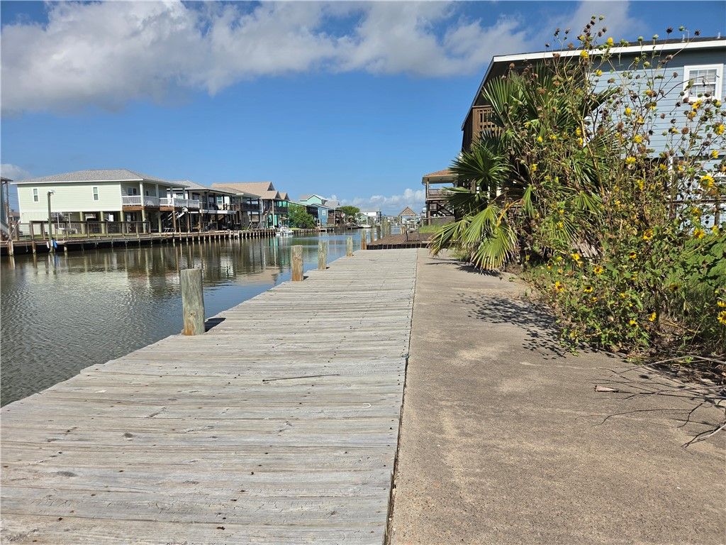 175 Sailfish Dr, Rockport, TX 78382 — photo 4