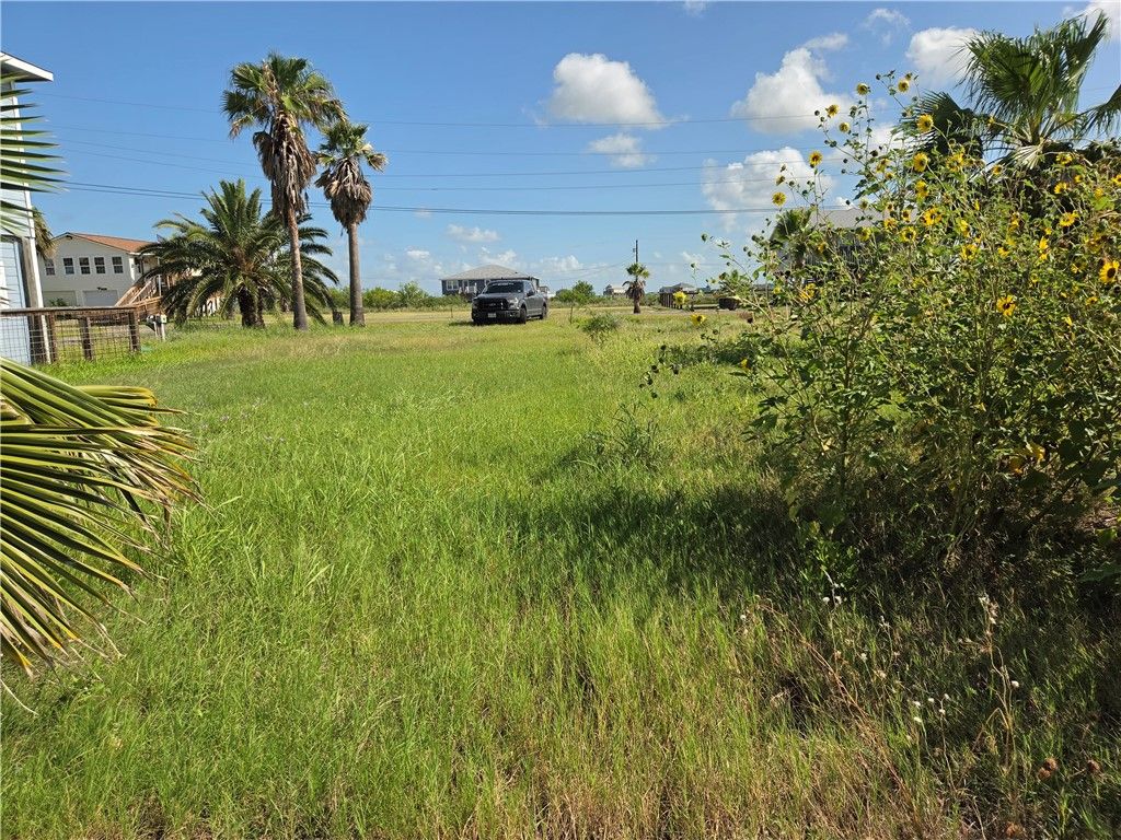 175 Sailfish Dr, Rockport, TX 78382 — photo 5