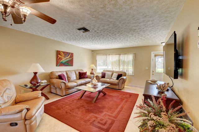 14425 Amapola Way, Delray Beach, FL 33484
