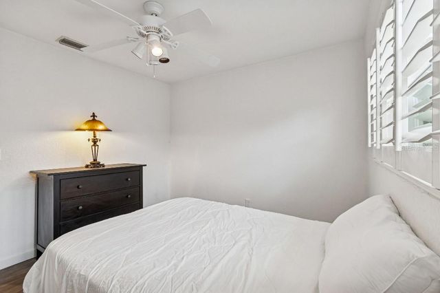 4601 VENETIAN BOULEVARD NE, St Petersburg, FL 33703