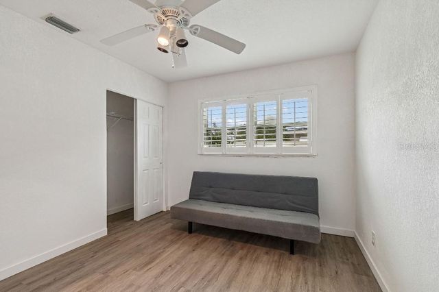 4601 VENETIAN BOULEVARD NE, St Petersburg, FL 33703