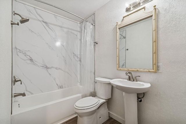 4601 VENETIAN BOULEVARD NE, St Petersburg, FL 33703