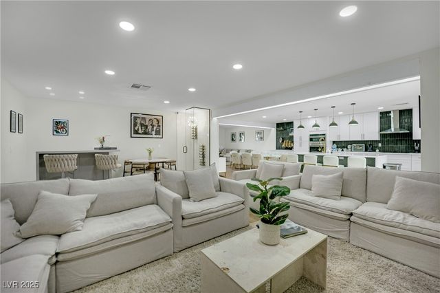 4061 West Eldorado Lane, Las Vegas, NV 89139