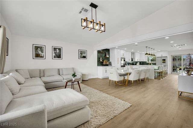 4061 West Eldorado Lane, Las Vegas, NV 89139