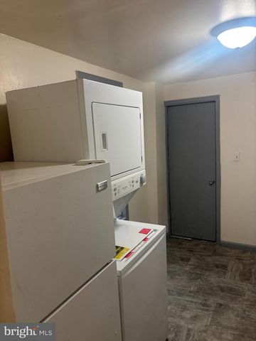 743 E HILTON ST, Philadelphia, PA 19134