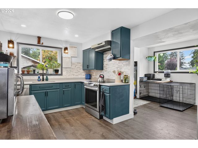 19095 Sw KINNAMAN Rd, Beaverton, OR 97078