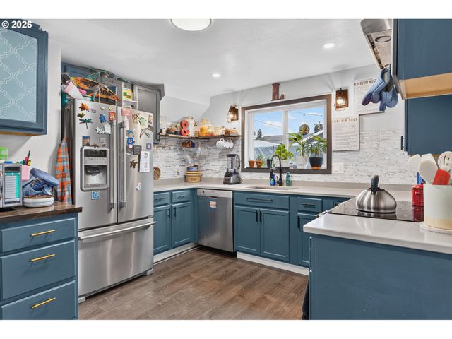 19095 Sw KINNAMAN Rd, Beaverton, OR 97078
