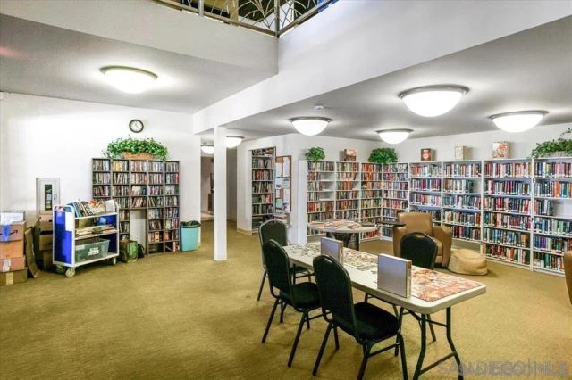 7313 Santa Barbara St 294, Carlsbad, CA 92011