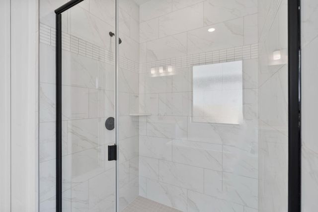 105 Gibbs DR, Liberty Hill, TX 78642