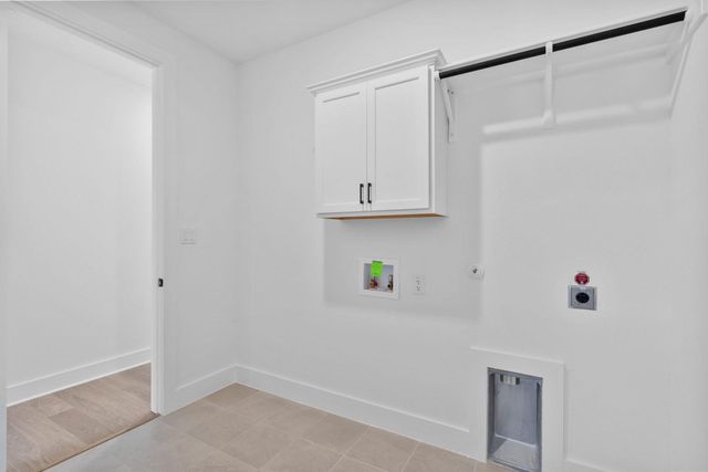 105 Gibbs DR, Liberty Hill, TX 78642