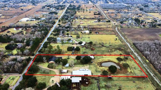 17115 County Road 831, Pearland, TX 77584